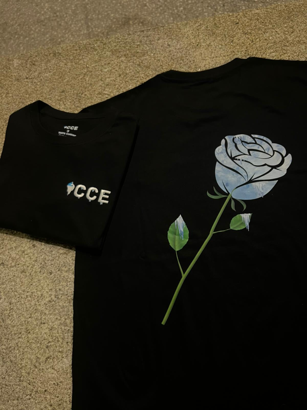 Black T-shirt Rose Design