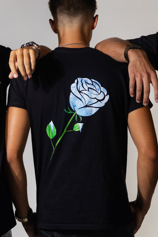 Black T-Shirt Rose Model